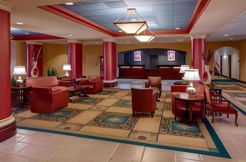 Radisson Hotel Austin - University Exterior photo